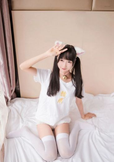 年轻的母亲酷客